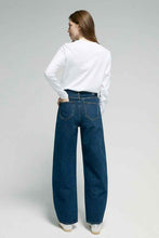 Load image into Gallery viewer, Slope Curve Jeans HJ039