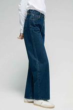 Load image into Gallery viewer, Slope Curve Jeans HJ039