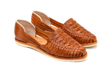 Load image into Gallery viewer, Cross Woven Huarache Walnut - DON GREAT