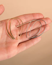 Load image into Gallery viewer, Delicate Threader Hoop Earrings