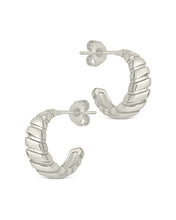 Load image into Gallery viewer, Ribbed Textured Huggie Hoop Earrings