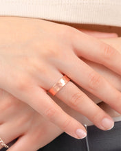 Load image into Gallery viewer, Pure Copper Rings – Hammered (6mm)