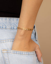 Load image into Gallery viewer, Kinslee CZ Chain Bracelet