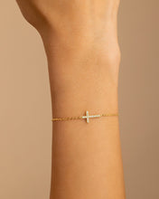Load image into Gallery viewer, Sterling Silver Kinsey Luxe Cross Accent Bracelet