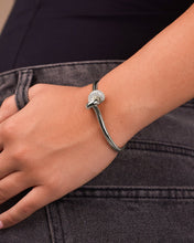 Load image into Gallery viewer, Jessna CZ Knot Bangle