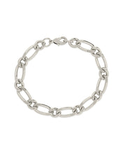Load image into Gallery viewer, Amoura Bold Chain Bracelet
