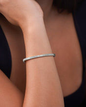 Load image into Gallery viewer, Justine Ribbed Dainty Bracelet