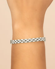Load image into Gallery viewer, Dainty Thin Watch Chain Bracelet