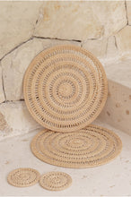 Load image into Gallery viewer, Woven Rattan Coaster Set