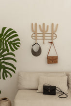 Load image into Gallery viewer, Ombre Rattan Sun Visors
