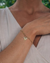Load image into Gallery viewer, Beating Heart Charm Bracelet