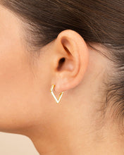 Load image into Gallery viewer, Katalina Hoops