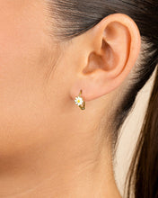 Load image into Gallery viewer, Stella Flower Micro Hoop Earrings