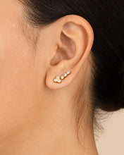 Load image into Gallery viewer, Sterling Silver 2pc Bezel Stud Set