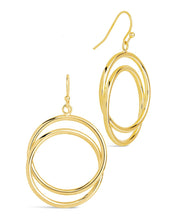 Load image into Gallery viewer, Claudie Interlocking Circle Dangle Earrings