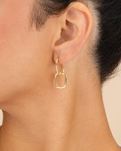 Load image into Gallery viewer, Talani Link Drop Earrings