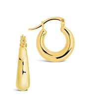 Load image into Gallery viewer, Graduated Tube Hoop Earrings