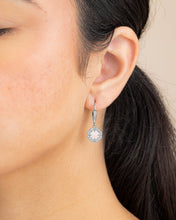 Load image into Gallery viewer, Bezel Frame Rose Petal Short Drop Earrings