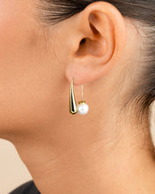 Load image into Gallery viewer, Heidi Pearl Threader Earrings