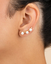 Load image into Gallery viewer, Sterling Silver Siena CZ & Pearl Threader Earrings