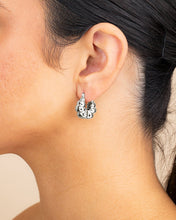 Load image into Gallery viewer, Petite Croissant Hoop Earrings