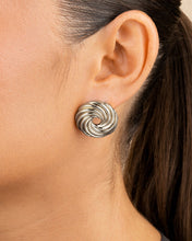 Load image into Gallery viewer, Cruller Stud Earrings