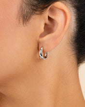 Load image into Gallery viewer, Lavina Polished Micro Hoop Earrings