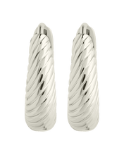 Load image into Gallery viewer, Fairley Oval Textured Micro Hoops
