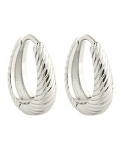 Load image into Gallery viewer, Fairley Oval Textured Micro Hoops