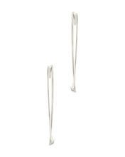 Load image into Gallery viewer, Rorie Heart Threader Hoops