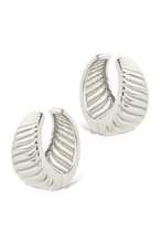 Load image into Gallery viewer, Beth Twisted Croissant Ear Cuff