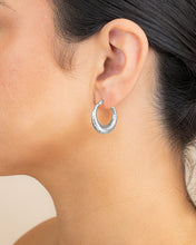 Load image into Gallery viewer, Delia Textured Hoop Earrings