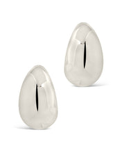 Load image into Gallery viewer, Eclipse Polished Hoop Earrings