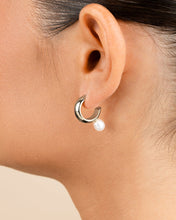 Load image into Gallery viewer, Sterling Silver Micki Pearl Drop Stud Earrings