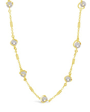 Load image into Gallery viewer, Stationed Pearl Twist Sunglass Chain