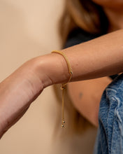 Load image into Gallery viewer, Sterling Silver Mesh Slider Bracelet