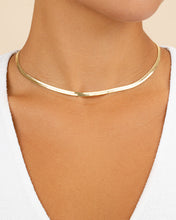 Load image into Gallery viewer, Herringbone Chain Necklace