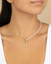 Load image into Gallery viewer, Elva Pearl CZ Horseshoe Necklace