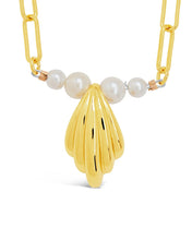 Load image into Gallery viewer, Chérie Pearl Shell Pendant Necklace
