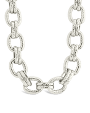 Load image into Gallery viewer, Kamora Textured Chain Link Necklace