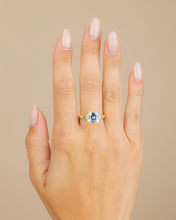 Load image into Gallery viewer, Sterling Silver Asscher Baguette Ring