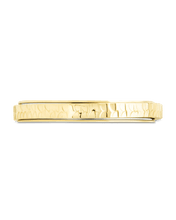 Load image into Gallery viewer, Textured Spinner Ring