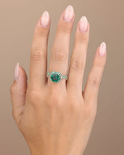 Load image into Gallery viewer, Sterling Silver Emerald CZ Legacy Ring
