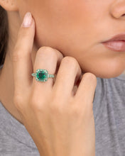 Load image into Gallery viewer, Sterling Silver Emerald CZ Legacy Ring