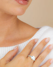 Load image into Gallery viewer, Sterling Silver Asscher Baguette Ring