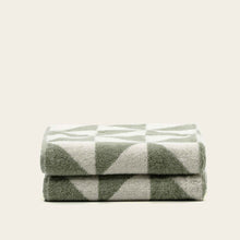 Load image into Gallery viewer, Umbra Towels