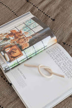 Load image into Gallery viewer, Rattan Decorative Knot