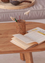 Load image into Gallery viewer, Rattan Pencil Holder