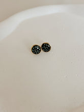 Load image into Gallery viewer, Wildflower Gold Stud Earrings