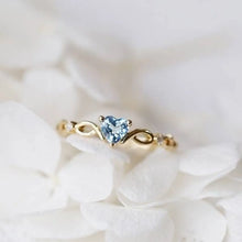Load image into Gallery viewer, Crystal Decorated Wedding Ring